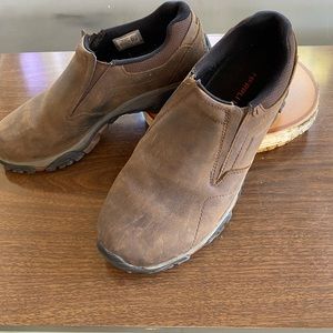 MERRELL mens slip on shoe